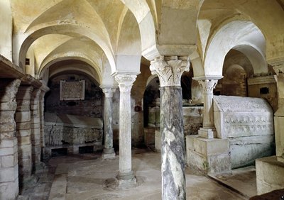 Ansicht der Krypta von St. Paul, ca. 634 n. Chr. von Merovingian